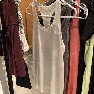 white lululemon swiftly tank